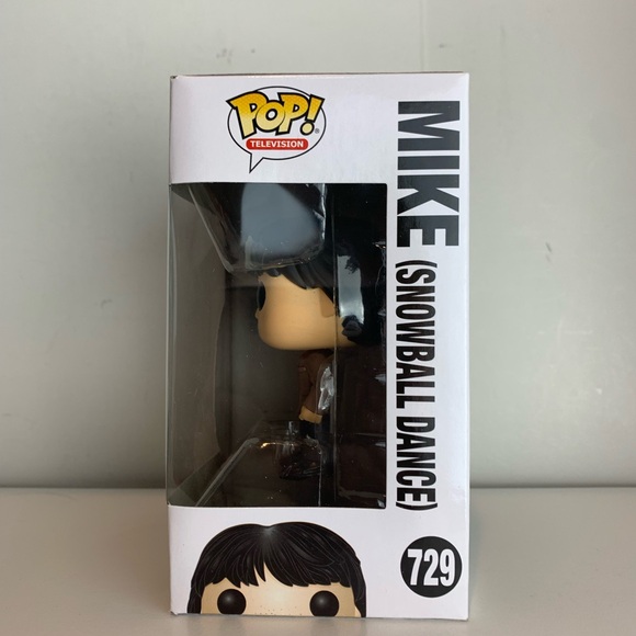 Mike (Snowball Dance) Stranger Things Funko Pop - Picture 4 of 6